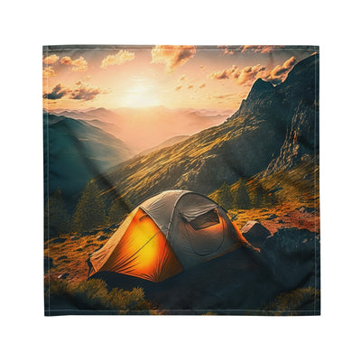 Zelt auf Berg im Sonnenaufgang - Landschafts - Bandana (All-Over Print) camping xxx M