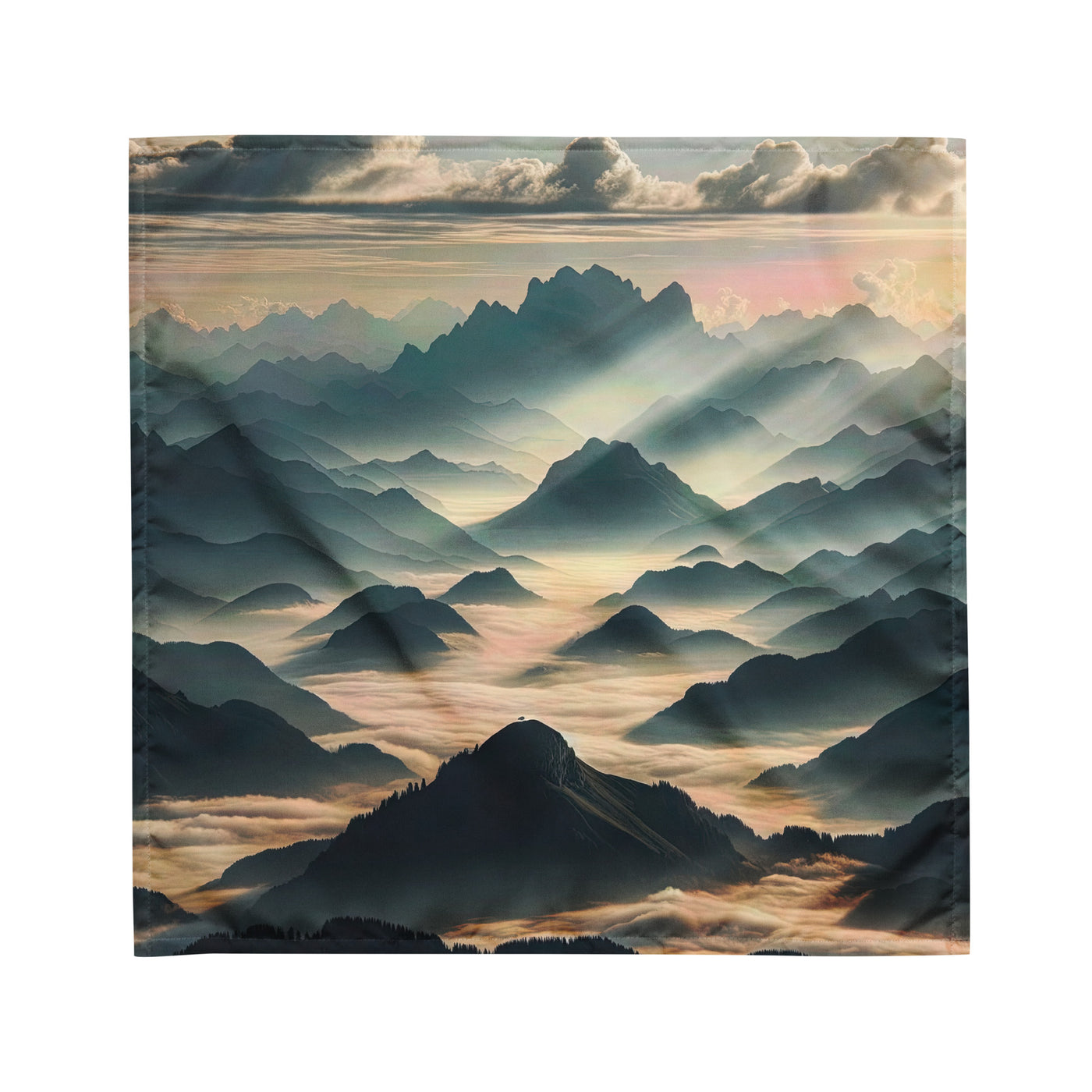 Foto der Alpen im Morgennebel, majestätische Gipfel ragen aus dem Nebel - Bandana (All-Over Print) berge xxx yyy zzz M