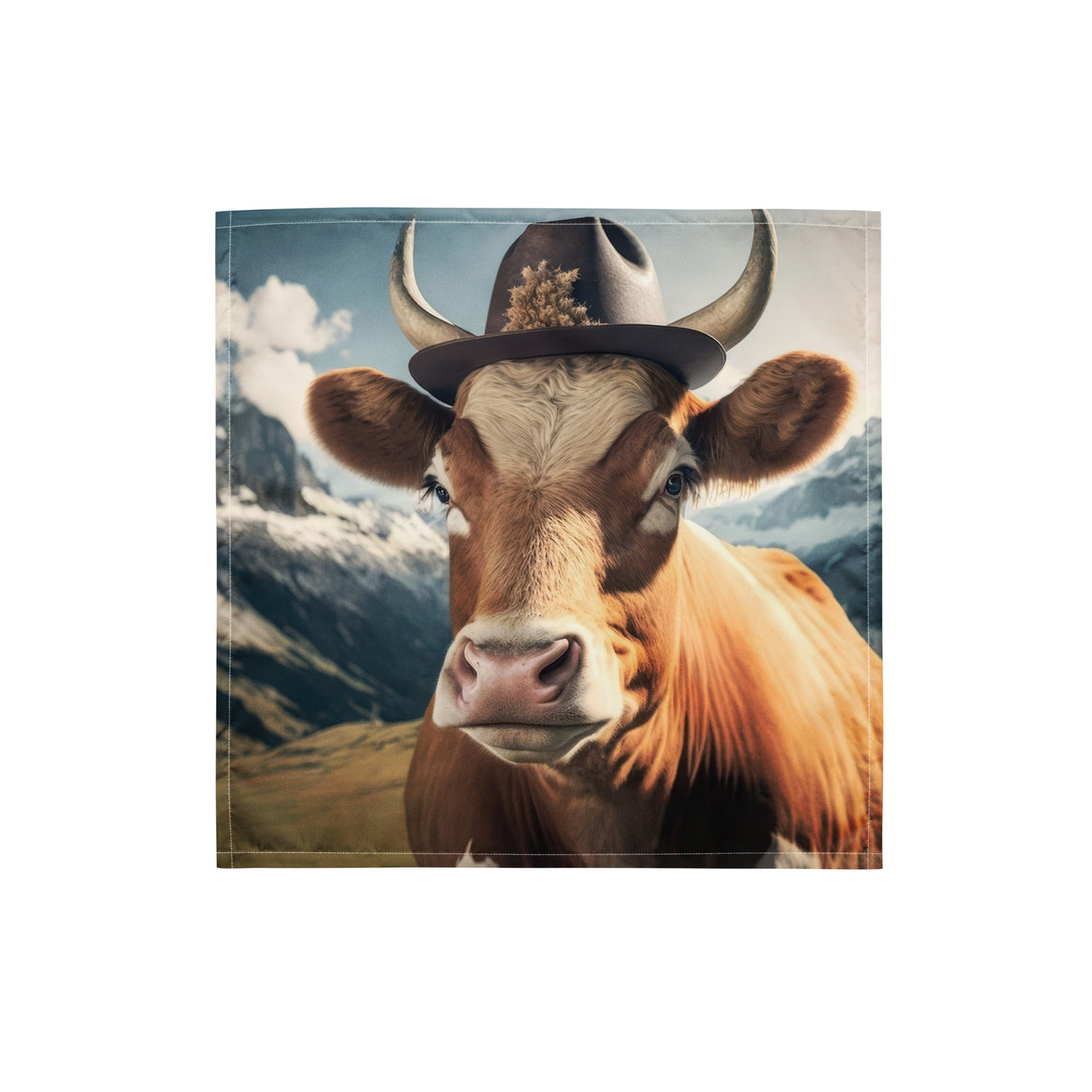 Kuh mit Hut in den Alpen - Berge im Hintergrund - Landschaftsmalerei - Bandana (All-Over Print) berge xxx S