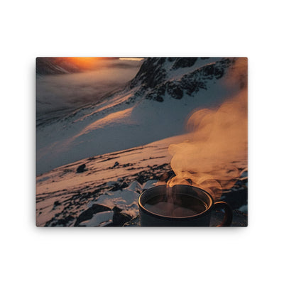 Heißer Kaffee auf einem schneebedeckten Berg - Leinwand berge xxx 40.6 x 50.8 cm