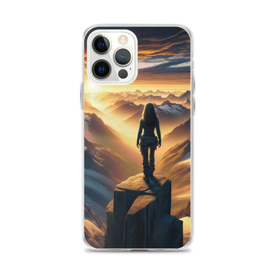 Fotorealistische Darstellung der Alpen bei Sonnenaufgang, Wanderin unter einem gold-purpurnen Himmel - iPhone Schutzhülle (durchsichtig) wandern xxx yyy zzz iPhone 12 Pro Max