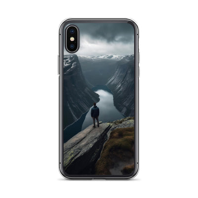 Mann auf Bergklippe - Norwegen - iPhone Schutzhülle (durchsichtig) berge xxx iPhone X XS