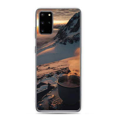 Heißer Kaffee auf einem schneebedeckten Berg - Samsung Schutzhülle (durchsichtig) berge xxx Samsung Galaxy S20 Plus