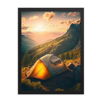 Zelt auf Berg im Sonnenaufgang - Landschafts - Premium Poster mit Rahmen camping xxx 45.7 x 61 cm