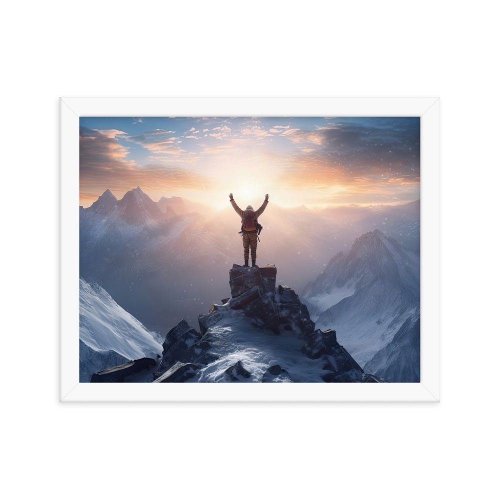 Mann auf der Spitze eines Berges - Landschaftsmalerei - Premium Poster mit Rahmen berge xxx Weiß 27.9 x 35.6 cm