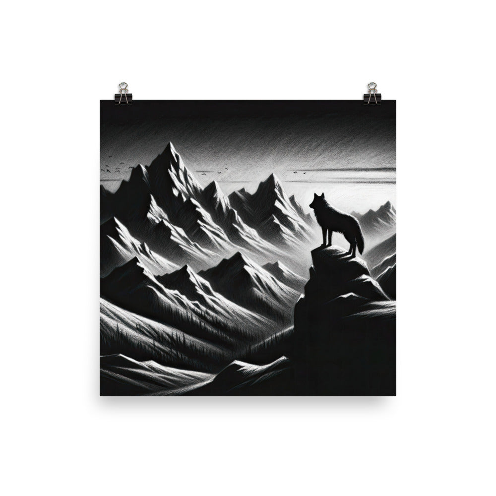Kohlezeichnung, die die stille Stille der Alpen in der Winterdämmerung verkörpert. Wolf auf einem Berghügel (AN) - Enhanced Matte Paper xxx yyy zzz 25.4 x 25.4 cm