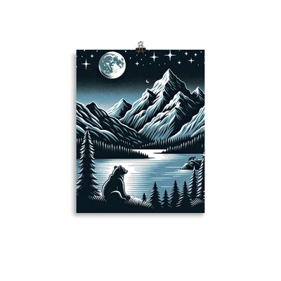 Bär in Alpen-Mondnacht, silberne Berge, schimmernde Seen - Poster camping xxx yyy zzz 27.9 x 35.6 cm