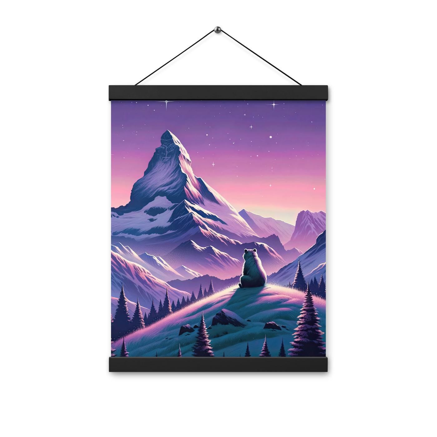 Bezaubernder Alpenabend mit Bär, lavendel-rosafarbener Himmel (AN) - Premium Poster mit Aufhängung xxx yyy zzz 30.5 x 40.6 cm