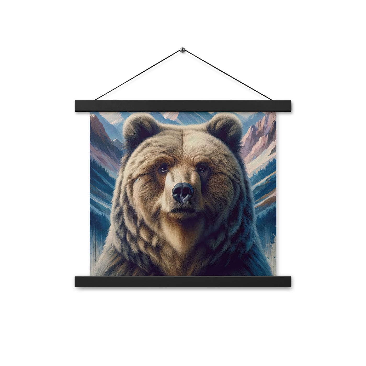 Foto eines Bären vor abstrakt gemalten Alpenbergen, Oberkörper im Fokus - Premium Poster mit Aufhängung camping xxx yyy zzz 35.6 x 35.6 cm