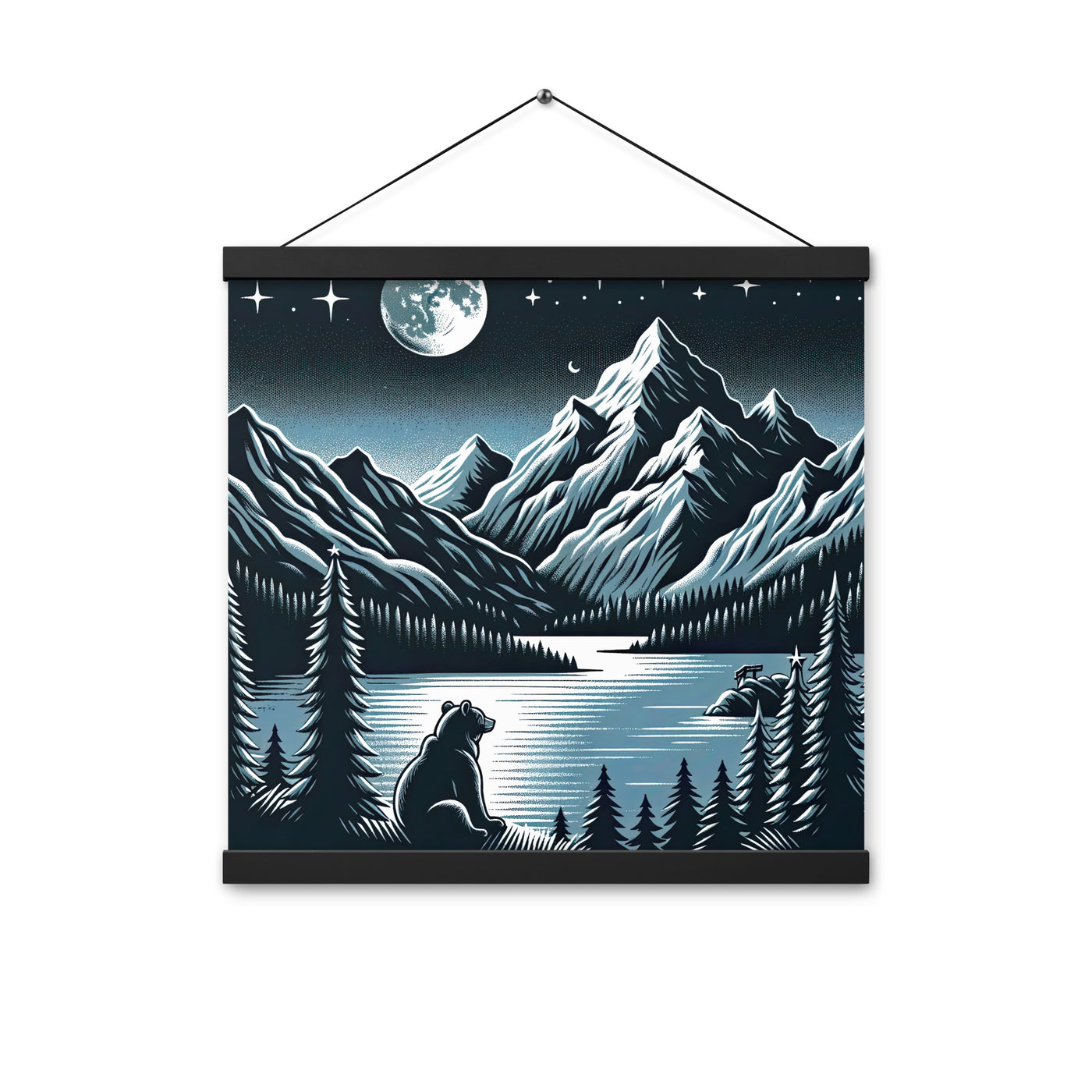 Bär in Alpen-Mondnacht, silberne Berge, schimmernde Seen - Premium Poster mit Aufhängung camping xxx yyy zzz 40.6 x 40.6 cm