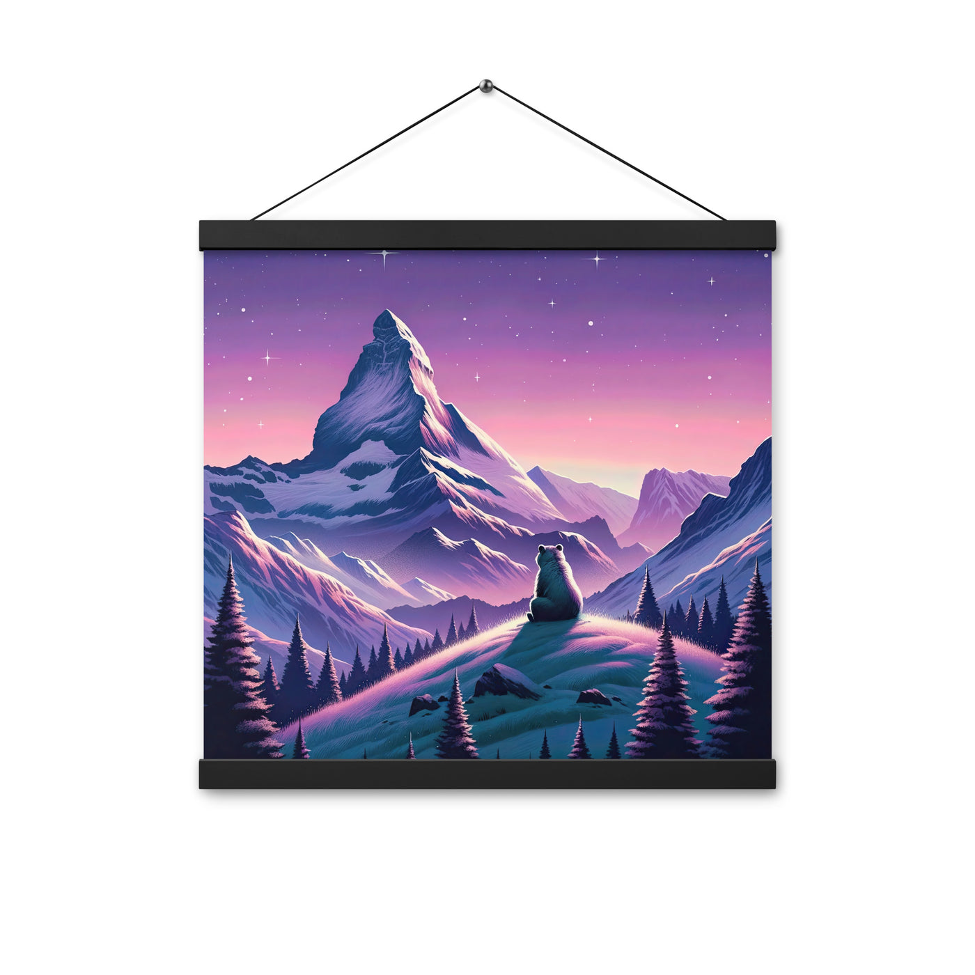 Bezaubernder Alpenabend mit Bär, lavendel-rosafarbener Himmel (AN) - Premium Poster mit Aufhängung xxx yyy zzz 40.6 x 40.6 cm