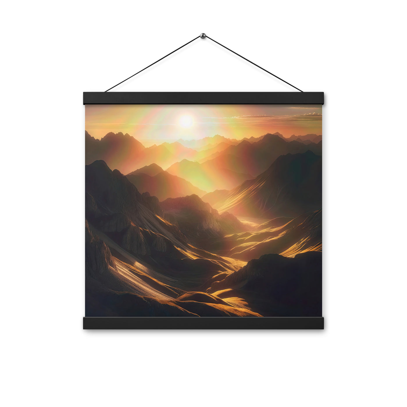 Foto der goldenen Stunde in den Bergen mit warmem Schein über zerklüftetem Gelände - Premium Poster mit Aufhängung berge xxx yyy zzz 40.6 x 40.6 cm