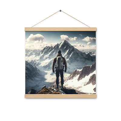 Wanderer auf Berg von hinten - Malerei - Premium Poster mit Aufhängung berge xxx Oak 40.6 x 40.6 cm