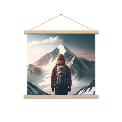 Wanderer von hinten vor einem Berg - Malerei - Premium Poster mit Aufhängung berge xxx Oak 45.7 x 45.7 cm