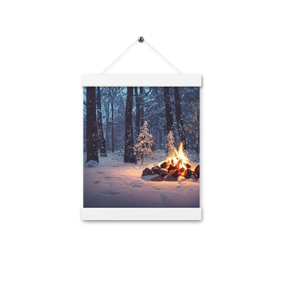 Lagerfeuer im Winter - Camping Foto - Premium Poster mit Aufhängung camping xxx 20.3 x 25.4 cm