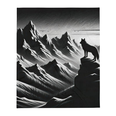 Kohlezeichnung, die die stille Stille der Alpen in der Winterdämmerung verkörpert. Wolf auf einem Berghügel (AN) - Überwurfdecke xxx yyy zzz 127 x 152.4 cm