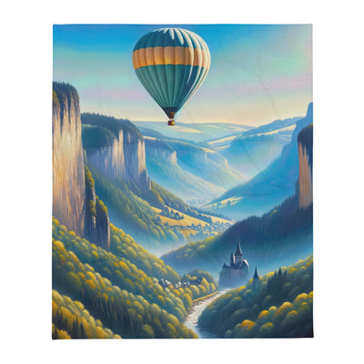 Ölgemälde einer ruhigen Szene in Luxemburg mit Heißluftballon und blauem Himmel - Überwurfdecke berge xxx yyy zzz 127 x 152.4 cm