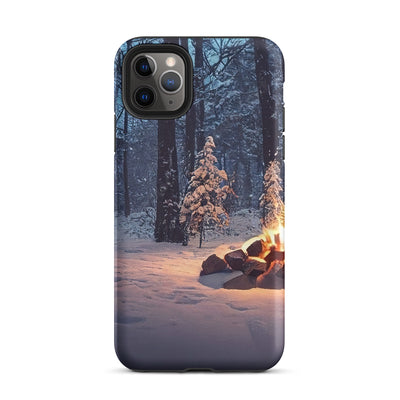 Lagerfeuer im Winter - Camping Foto - iPhone Schutzhülle (robust) camping xxx iPhone 11 Pro Max