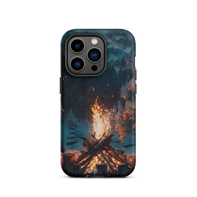 Lagerfeuer beim Camping - Wald mit Schneebedeckten Bäumen - Malerei - iPhone Schutzhülle (robust) camping xxx iPhone 14 Pro
