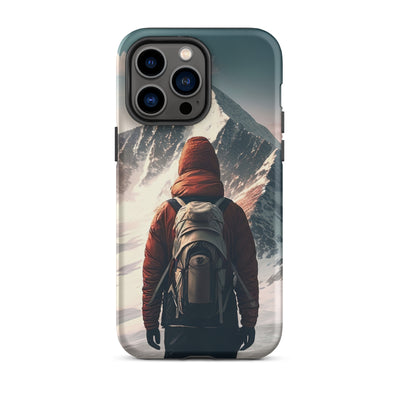 Wanderer von hinten vor einem Berg - Malerei - iPhone Schutzhülle (robust) berge xxx iPhone 14 Pro Max