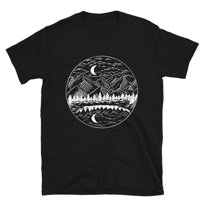 Berge, Mond Im Kreis - T-Shirt (Unisex) berge Black