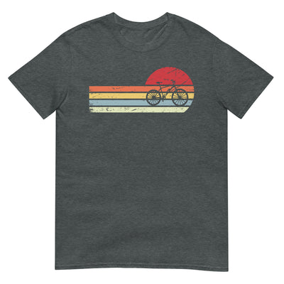 Sonne und Retro Linies - E-Bike - (E) - Unisex Basic Softstyle T-Shirt | Gildan 64000 xxx yyy zzz Dark Heather