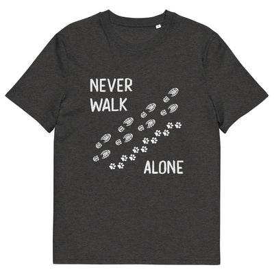 Never walk alone - Herren Premium Organic T-Shirt wandern xxx yyy zzz Dark Heather Grey