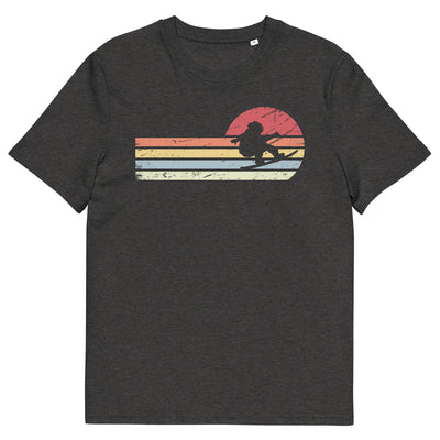 Sonne und Retro Linies - Snowboarding - Herren Premium Organic T-Shirt snowboarden xxx yyy zzz Dark Heather Grey