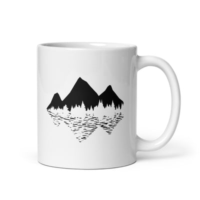 Tree - Mountain - Tasse berge