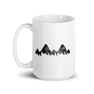 Tree - Mountain - Tasse berge