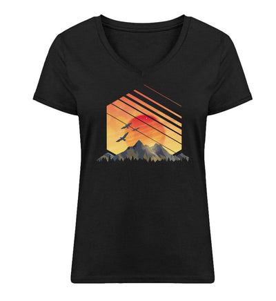 Sonnenaufgang Alpen - Damen Organic V-Neck Shirt Schwarz