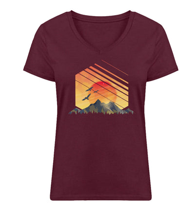 Sonnenaufgang Alpen - Damen Organic V-Neck Shirt Weinrot