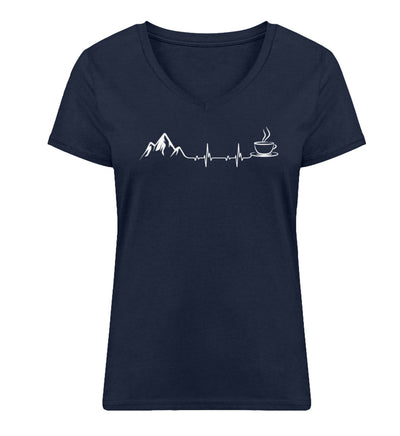 Herzschlag - Berge und Kaffee - Damen Organic V-Neck Shirt berge wandern Navyblau